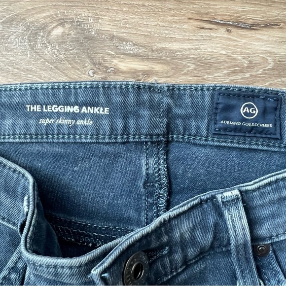 NWT - AG Adriano Goldschmied The Legging Ankle Jean - size 30 - Picture 5 of 8